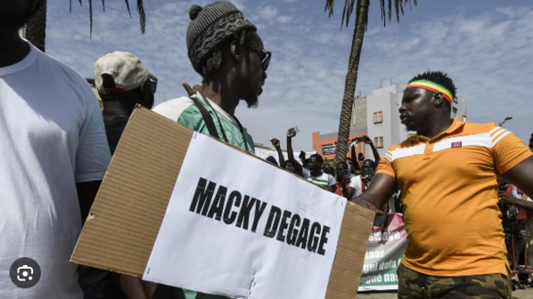 COLÈRE: Le Sénégal dans un péril d’une « instabilité chronique, voire irréversible »...