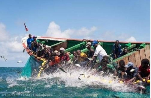 URGENT: 25 MORTS DANS UN CHAVIREMENT DE PIROGUE SAINT LOUIS