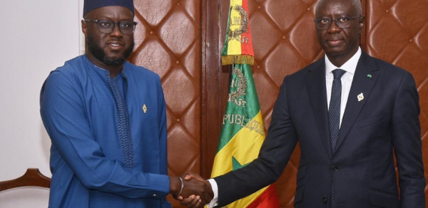 Assemblée : Amadou Mame Diop transmet le témoin à Malick Ndiaye