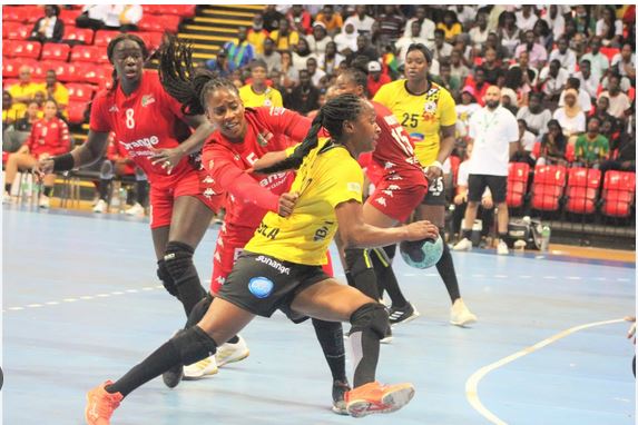 CHAMPIONNAT D’AFRIQUE FEMININ DE HANDBALL :  Le Sénégal rencontre le Cameroun pour les quarts de finale