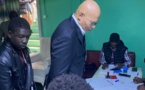 Devenu électeur et éligible, Karim Wade avertit Macky Sall